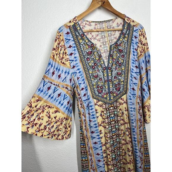 Soft Surroundings Fifi Embroidered Mixed Print Bell Sleeve Tunic Top Size Medium - Picture 2 of 5